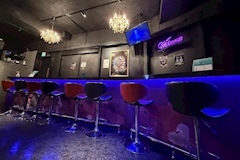 Girls Bar U'rus・ウルス - 富士見のガールズバー 店舗写真