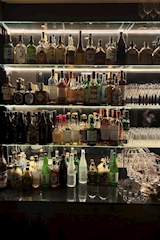 Lounge BAR なな - 銀座のパブ/スナック 店舗写真