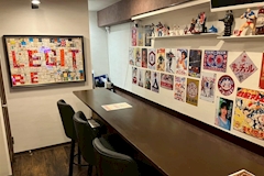 LEGIT・レジット - 高田馬場のガールズバー 店舗写真