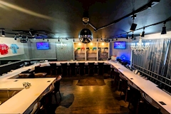 CAFE & BAR Pachi Pachi・パチパチ - 中洲のガールズバー 店舗写真