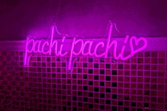 CAFE & BAR Pachi Pachi・パチパチ - 中洲のガールズバー 店舗写真