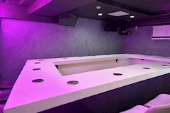 82TRAP・バニートラップ - 渋谷のガールズバー 店舗写真