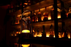 Girl's Shot Bar LOCO・ロコ - 上野のガールズバー 店舗写真