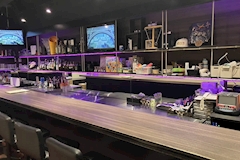 Girl's Bar Eden・エデン - 大山のガールズバー 店舗写真