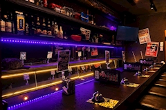 3年2組 心斎橋学園 - 心斎橋筋のガールズバー 店舗写真