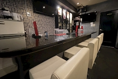 CLUB BLOOM・ブルーム - 十三のスナック 店舗写真