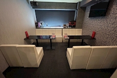 CLUB BLOOM・ブルーム - 十三のスナック 店舗写真