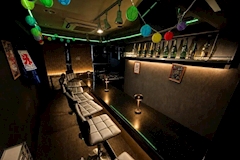 Bar DIAMOND・ダイヤモンド - 新橋のガールズバー 店舗写真