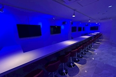 SHAKE & SHAKE・シェイク アンド シェイク - 心斎橋筋のガールズバー 店舗写真