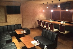 Snack Ray・レイ - 佐世保市・下京町のスナック 店舗写真