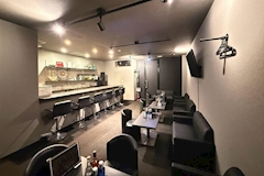 BAR フーシャ村・バーフーシャムラ - 春日部のガールズバー 店舗写真
