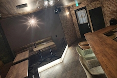 ぎゃるパラ - 勝田のガールズバー 店舗写真