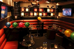 Lounge Pub Fine・ファイン - 相模大野のラウンジ/パブ 店舗写真