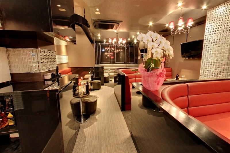 神奈川県キャバクラ&ガールズバー第16位.PUB CLUB COLOR