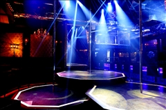 PUBLIC THEATER PHOENIX・フェニックス - すすきのガールズバー 店舗写真