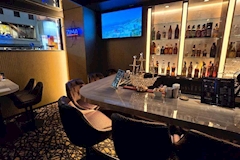 Lady's bar Karen・カレン - 西中洲のガールズバー 店舗写真