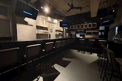 BAR COCO/ON・ココオン - 西船橋のガールズバー 店舗写真