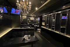 喜連瓜破 キャバクラ・レーヌ 店舗写真