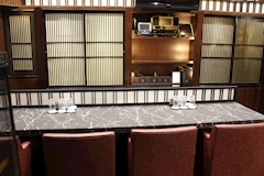 錦 ラウンジ・三乃雪 店舗写真