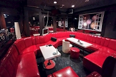 ARTEMIS・アルテミス - 川崎駅前のパブ/スナック 店舗写真