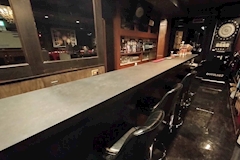 ARTEMIS・アルテミス - 川崎駅前のパブ/スナック 店舗写真
