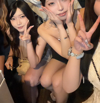 ピックアップニュース 1番近くで見て欲しいの…💗キャバクラコスプレ写真集👗👠