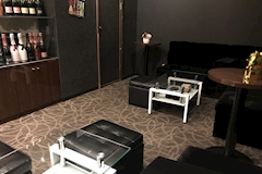 滋賀 ガールズバー・ソアラ 店舗写真