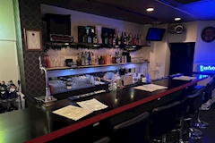 chou-chou・シュシュ - 京橋のガールズバー 店舗写真