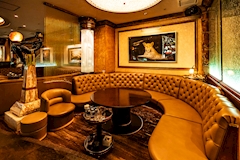 錦 キャバクラ・アールズカフェ 店舗写真