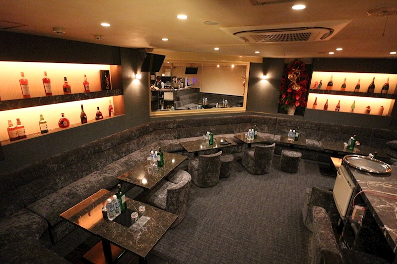 新橋キャバクラ&ガールズバーTOP40 第11位.CLUB M-carlo