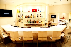 GIRLSBAR AMATERAS・アマテラス - 中洲のガールズバー 店舗写真