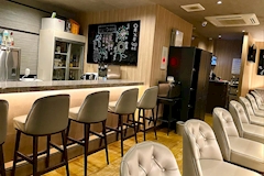 Girl's Bar Happiness・ハピネス - 船橋のガールズバー 店舗写真