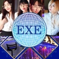 GIRLS DINING BAR EXE