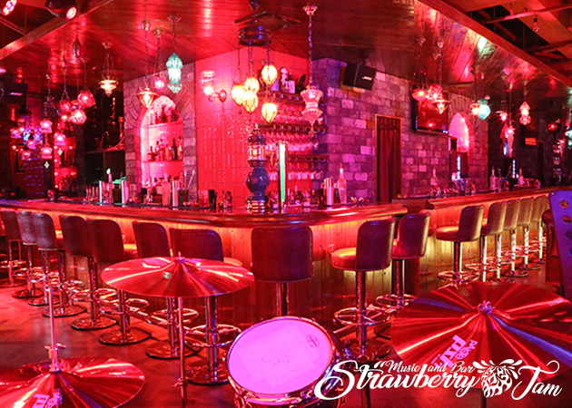 すすきのガールズバー・Music and Bar Strawberry Jamの求人