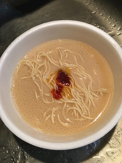 一蘭のカップ麺の完成