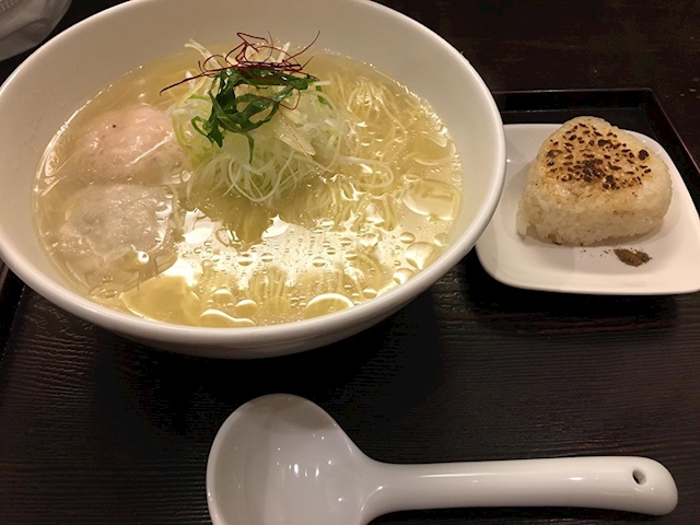 あら炊き塩らーめん　へしこ焼きおにぎり付き