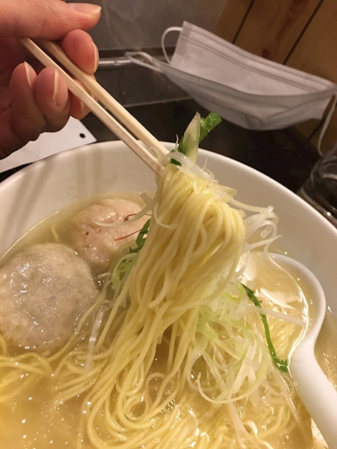 麺屋海神のあら焚き塩らーめん