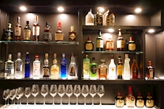 ダルマラウンジ・ダルマラウンジ - 新橋のパブ/スナック 店舗写真