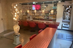 the BAR XXI・エックスエックスアイ - 権堂のガールズバー 店舗写真