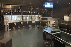 ONZE BAR・オンズバー - 神戸・三宮のガールズバー 店舗写真