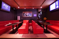 Girls Snack IVRE・イヴル - 柏駅 西口のパブ/スナック 店舗写真