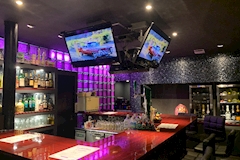 HANGOVER・ハングオーバー - 柏駅 東口のガールズバー 店舗写真
