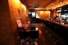 Darts&Girls Lusty・ラスティー - 吹田のガールズバー 店舗写真