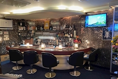 CLUB y's crew・ワイズクルー - 池袋西口のクラブ/ラウンジ 店舗写真