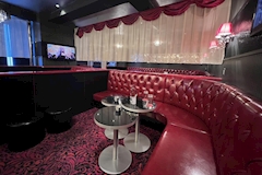 PUB CLUB NADiA・ナディア - 聖蹟桜ヶ丘のキャバクラ 店舗写真