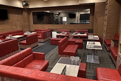 Lounge 117・イチイチナナ - 奈良のラウンジ/クラブ 店舗写真