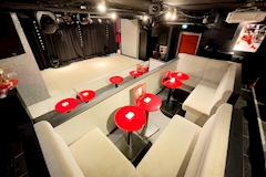 Bond Girl・ボンドガール - 名古屋 錦のショーパブ/ライブバー/バー/ニューハーフ 店舗写真