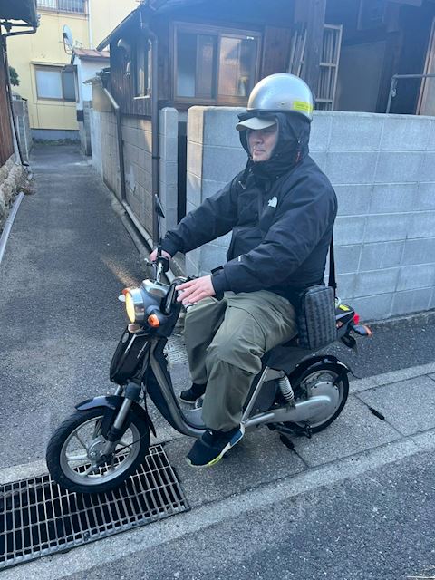 連絡