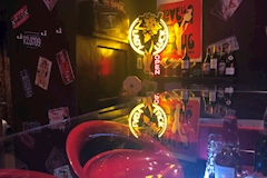 Girl's Bar ハニーラビット・ハニーラビット - 桜上水のガールズバー 店舗写真