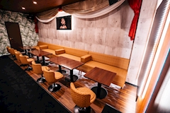 MINICLUB QUEENSCOURT・ミニクラブ クイーンズコート - 春日井のガールズバー 店舗写真